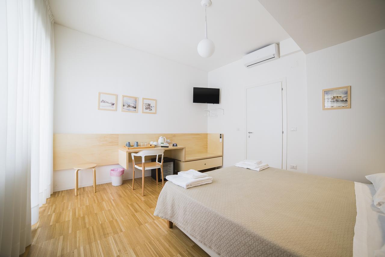 Le Stanze Di Piazza Dei Martiri Bed & Breakfast Napoli Dış mekan fotoğraf