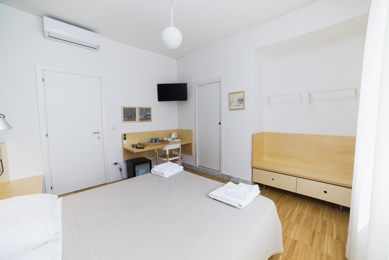 Le Stanze Di Piazza Dei Martiri Bed & Breakfast Napoli Dış mekan fotoğraf
