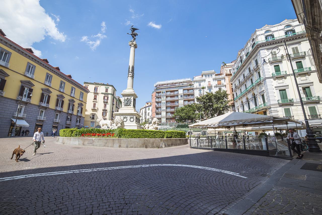 Le Stanze Di Piazza Dei Martiri Bed & Breakfast Napoli Dış mekan fotoğraf